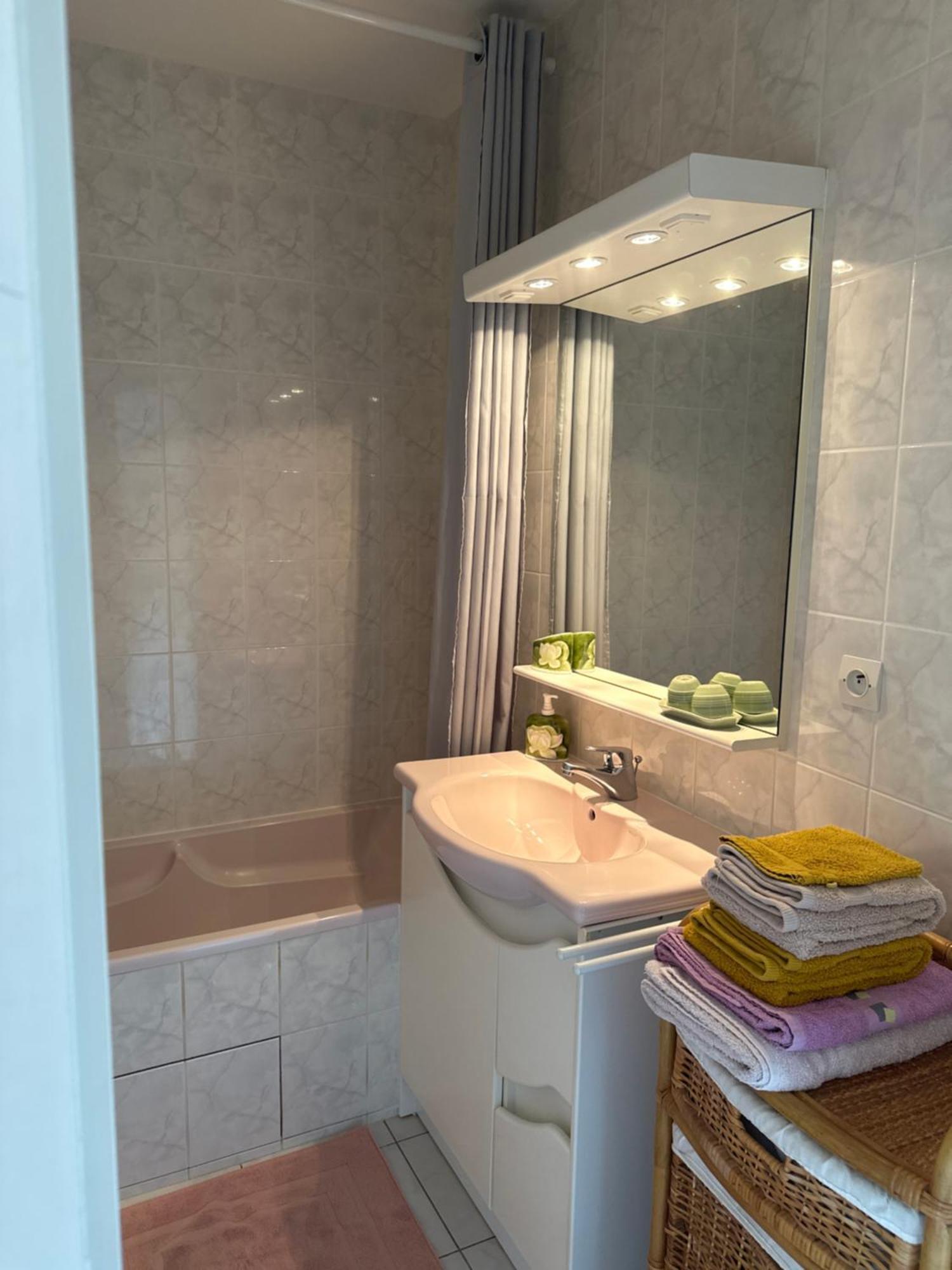 Appt Lumineux & Calme , Idealement Bien Situe , Velo A Disposition La Baule-Escoublac Esterno foto